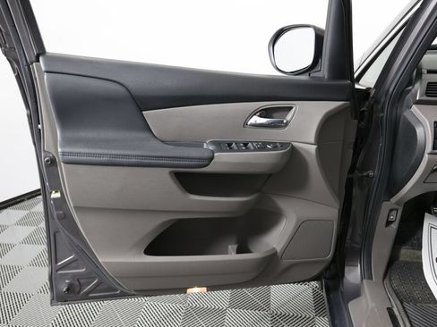 Used 2015 Honda Odyssey EX-L image 12