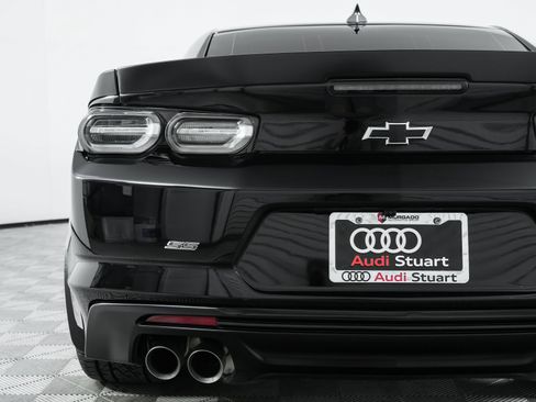 Used 2022 Chevrolet Camaro SS RWD image 48