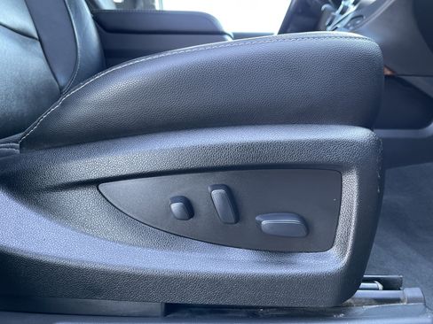 Used 2020 Chevrolet Tahoe Premier image 41