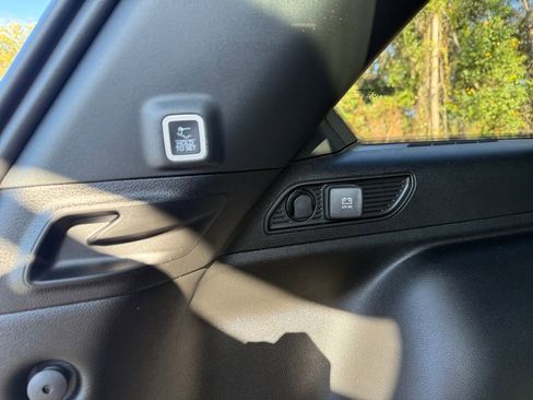 New 2025 Jeep Grand Cherokee Altitude image 29