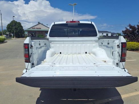 Used 2023 Nissan Frontier PRO-4X w/ Tow Package AWD/4WD image 25