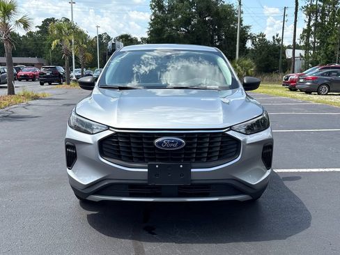 Used 2024 Ford Escape Active FWD image 2