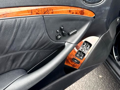 Used 2007 Mercedes-Benz CLK 350 Cabriolet image 11