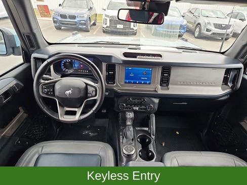 Used 2023 Ford Bronco Outer Banks image 9