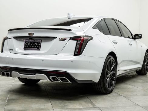 Used 2026 Cadillac CT5 V image 12