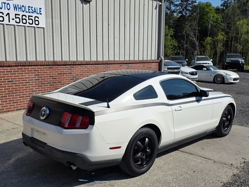 Used 2012 Ford Mustang Coupe RWD image 6