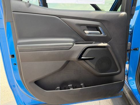 Used 2025 Chevrolet Silverado EV LT w/ LT Premium Package AWD/4WD image 27