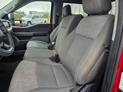 Used 2021 Ford F150 XLT w/ XTR Package AWD/4WD image 17