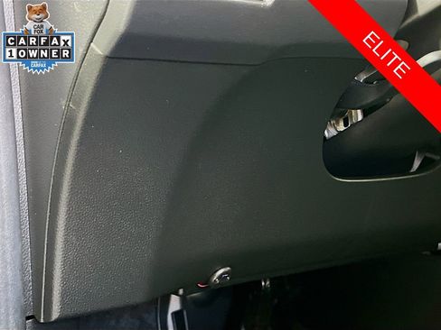 Used 2024 Honda Pilot Elite image 10