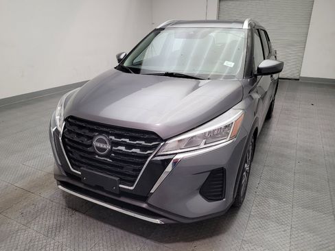 Used 2024 Nissan Kicks SV FWD image 15