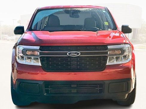 Used 2022 Ford Maverick XLT w/ Equipment Group 300A Standard image 2