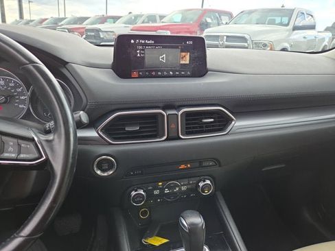 Used 2017 MAZDA CX-5 Touring w/ Preferred Equipment Package image 17