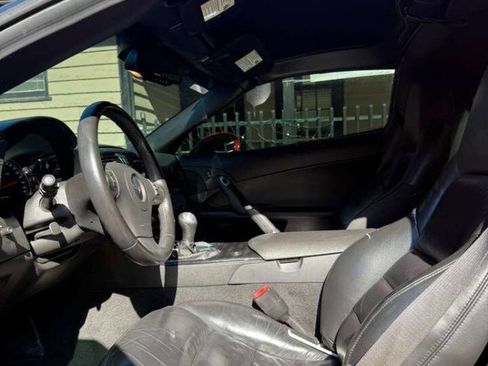 Used 2009 Chevrolet Corvette Coupe w/ Z51 Performance Package image 10