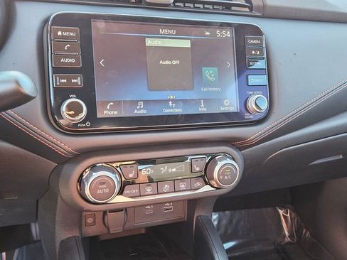 New 2025 Nissan Versa SR w/ Trunk Package FWD image 20