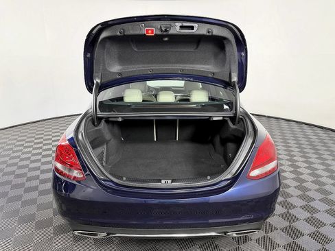 Used 2018 Mercedes-Benz C 300 4MATIC Sedan image 14