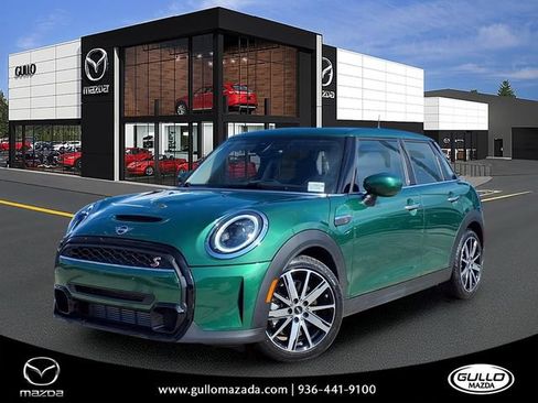 Used 2024 MINI Cooper S FWD image 1