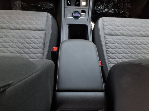 Used 2025 Volkswagen Tiguan S FWD image 24