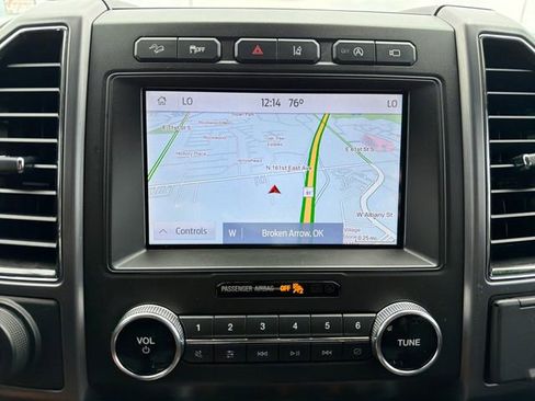 Used 2020 Ford Expedition Platinum AWD/4WD image 12