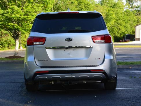Used 2015 Kia Sedona SX Limited image 6
