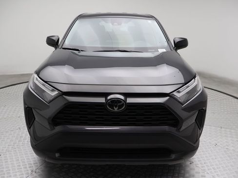 Used 2024 Toyota RAV4 LE image 5