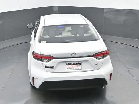 Used 2024 Toyota Corolla LE image 29