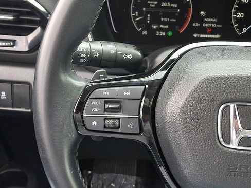 Used 2023 Honda Pilot Touring image 22