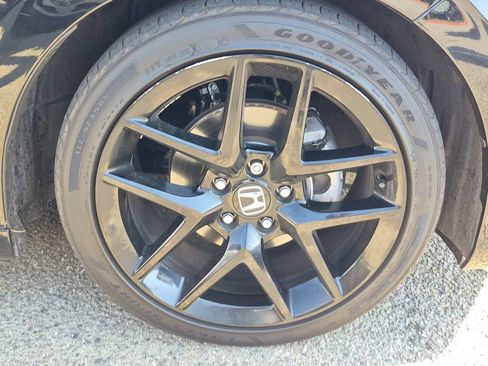 Used 2024 Honda Civic Sport image 12