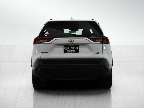 Used 2025 Toyota RAV4 LE AWD/4WD image 6