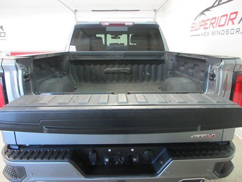 Used 2020 GMC Sierra 1500 AT4 w/ AT4 Premium Package image 14