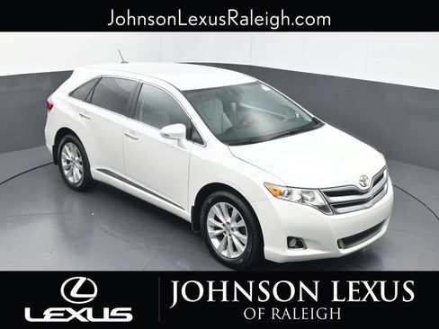 Used 2015 Toyota Venza XLE FWD image 22
