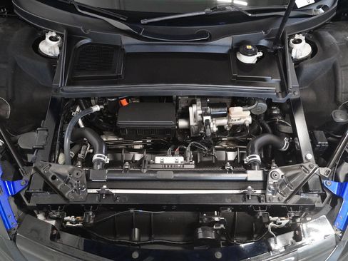 Used 2017 Acura NSX AWD/4WD image 28