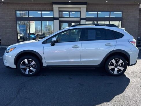 Used 2014 Subaru Crosstrek 2.0i Premium image 2