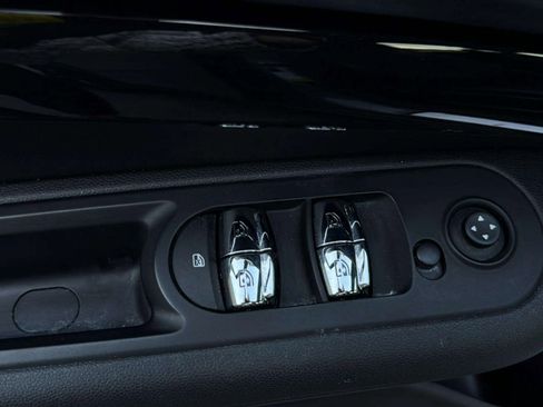 Used 2022 MINI Cooper Clubman S image 43