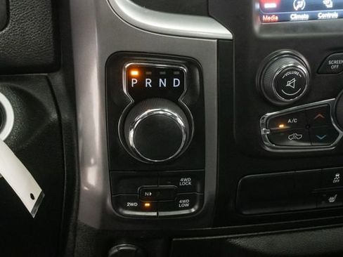 Used 2024 RAM 1500 Warlock w/ Electronics Group AWD/4WD image 18