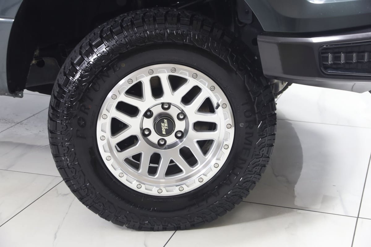 Used 2015 Ford F150 XLT RWD image 11