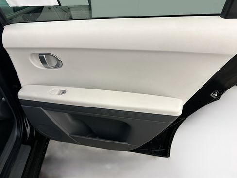 Used 2024 Hyundai Ioniq 5 SEL AWD/4WD image 32