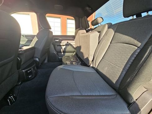 Used 2025 RAM 2500 Big Horn AWD/4WD image 27