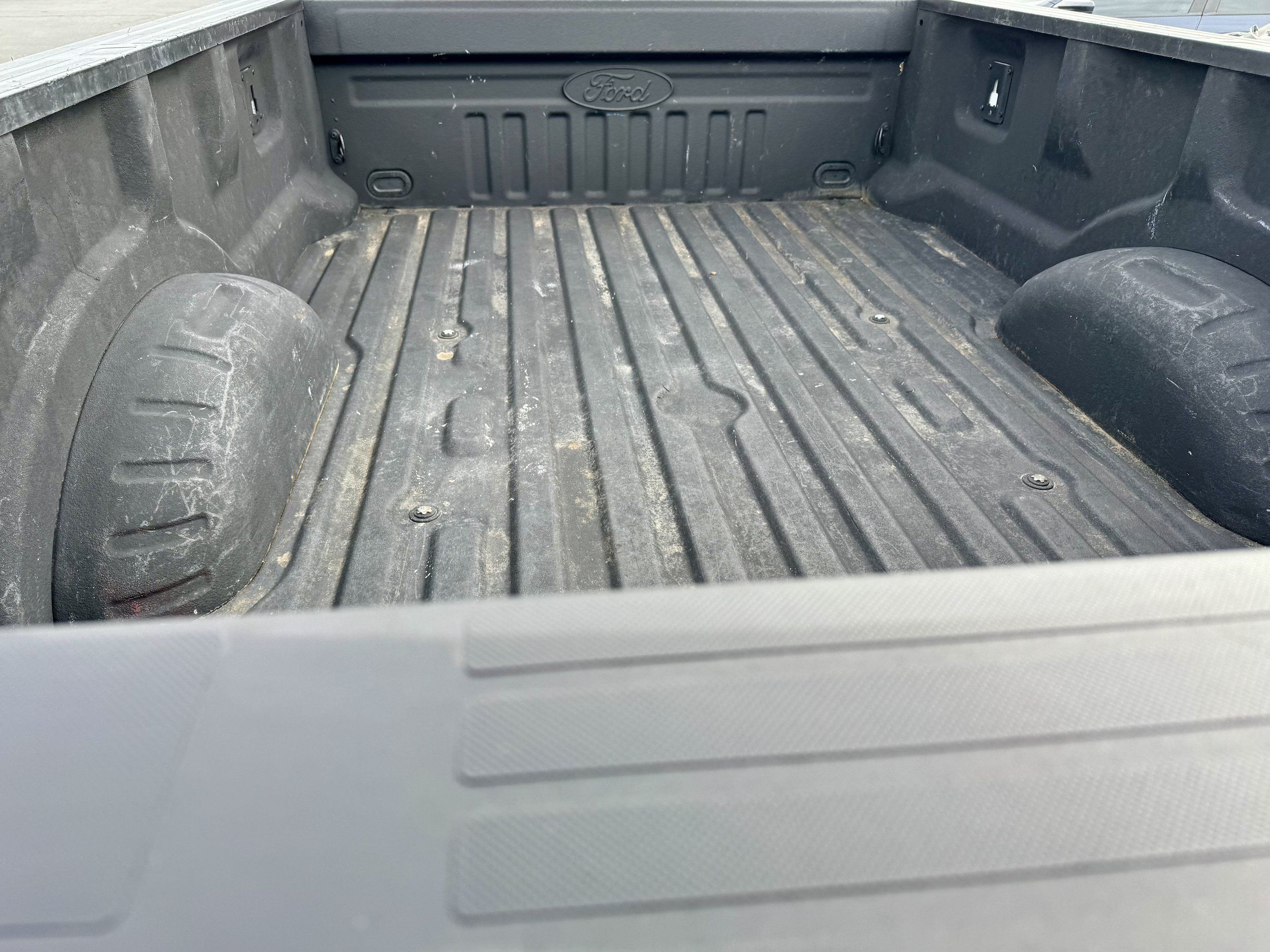 Used 2022 Ford F250 XL w/ Power Equipment Group AWD/4WD image 6