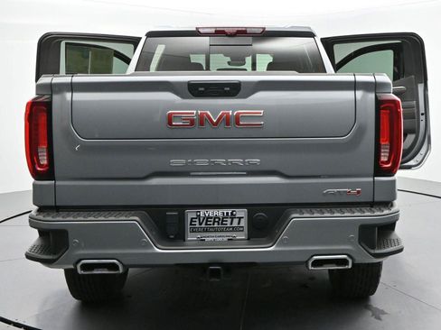 Used 2024 GMC Sierra 1500 AT4 w/ Technology Package AWD/4WD image 45