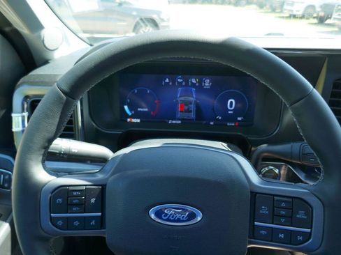 New 2026 Ford F250 Lariat w/ Black Appearance Package AWD/4WD image 27
