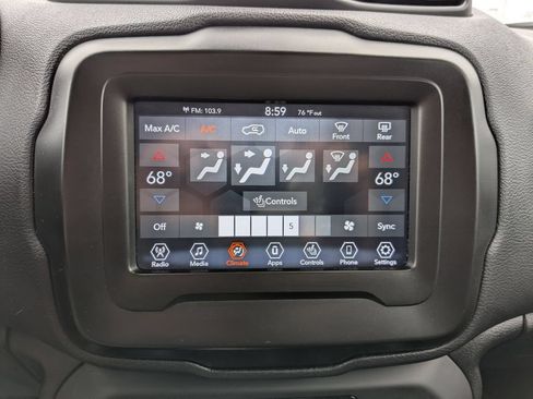 Used 2021 Jeep Renegade Latitude w/ Convenience Group AWD/4WD image 27