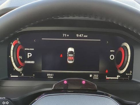 Certified 2025 Nissan Rogue SL w/ Tech Package FWD image 27