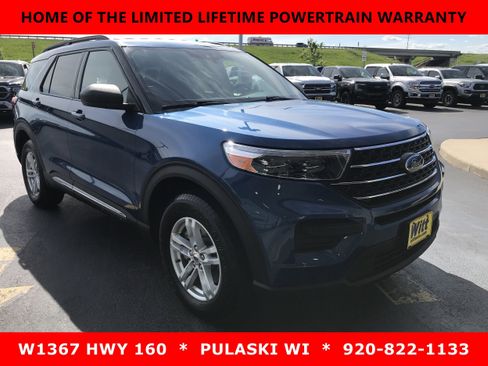 Used 2020 Ford Explorer XLT w/ Comfort Package AWD/4WD image 2