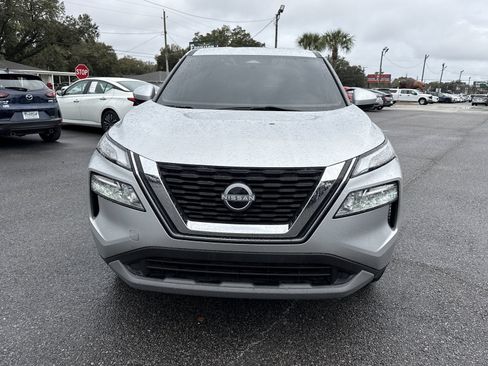 Used 2023 Nissan Rogue SV FWD image 8