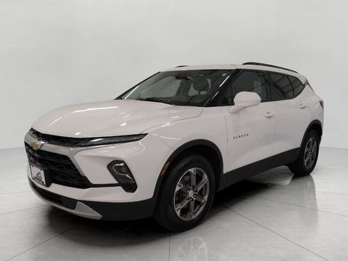 Used 2023 Chevrolet Blazer LT w/ Convenience Package AWD/4WD image 12