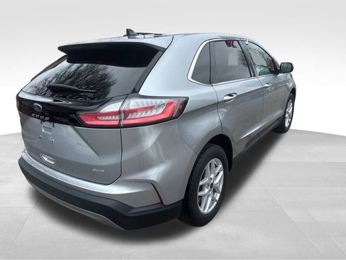 Used 2024 Ford Edge SEL image 15