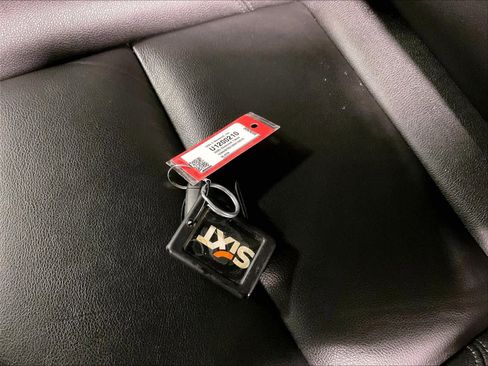 Used 2025 Chevrolet Tahoe Z71 image 30