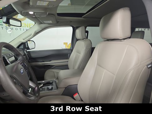 Used 2019 Ford Expedition Max XLT w/ Equipment Group 202A image 11