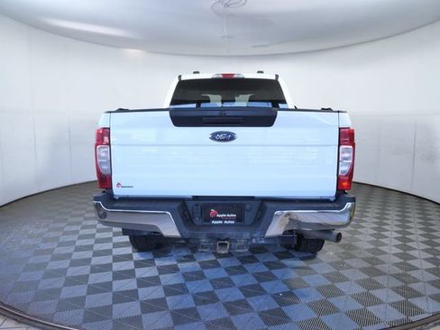 Used 2022 Ford F250 XL w/ Power Equipment Group AWD/4WD image 5