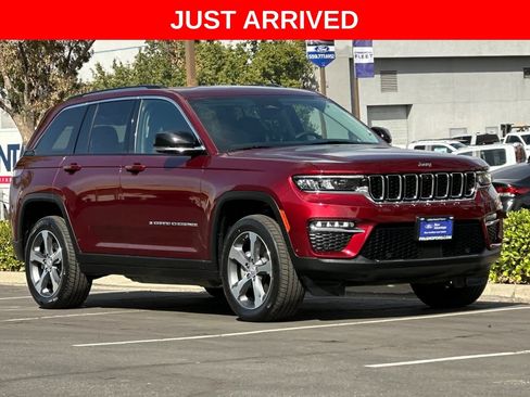 Used 2023 Jeep Grand Cherokee 4WD 4xe w/ Luxury Tech Group II image 10